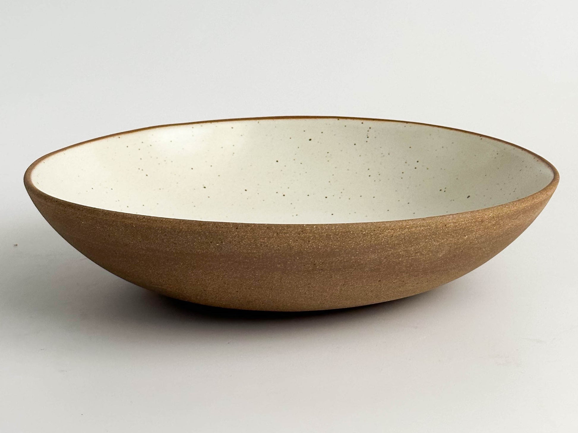 https://www.sarahkersten.com/cdn/shop/files/YosemiteServingBowlSarahKersten.jpg?v=1700679923&width=1946